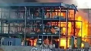 （转发）四川江安县一工业园区发生爆燃事故 已致19人死亡