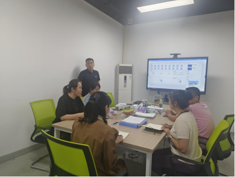 开展《销退操作指南》专项培训